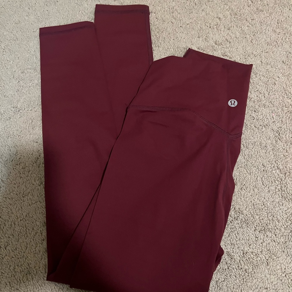 Lulu lemon Leggings 7/8 length Size 4